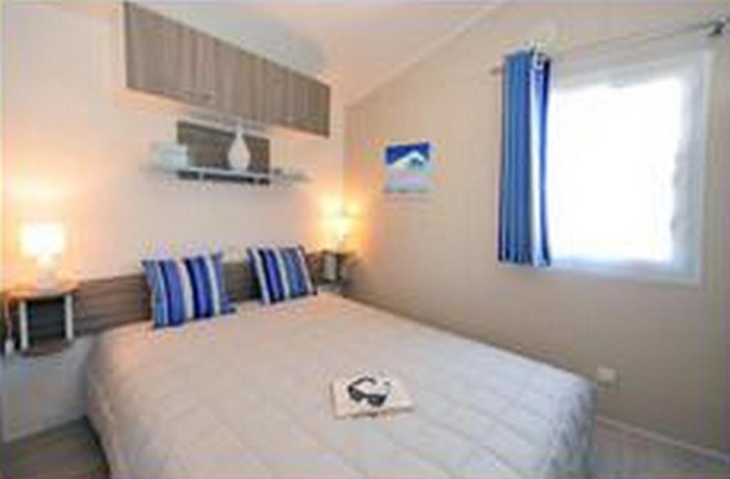 Camping Au Bord De L'Aisne Guignicourt Habitación foto